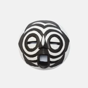 BLACK AND WHITE ROUND MASK