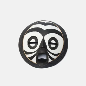 BLACK AND WHITE ROUND MASK